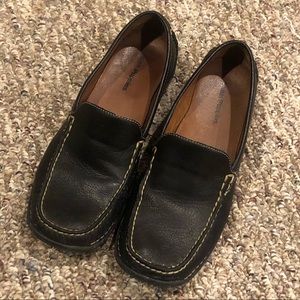 Black Leather Camden Slip-On Hush Puppies Flats